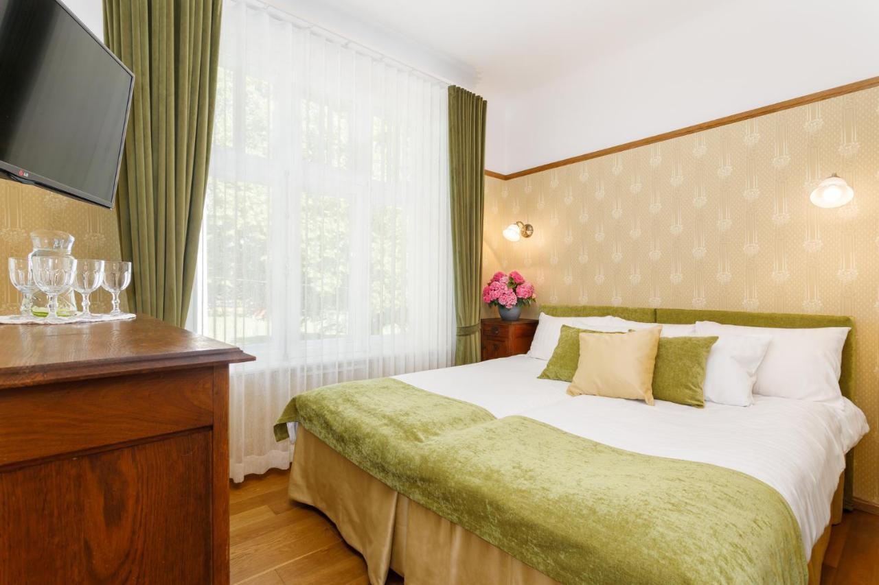 Villa Meri Parnu Bagian luar foto